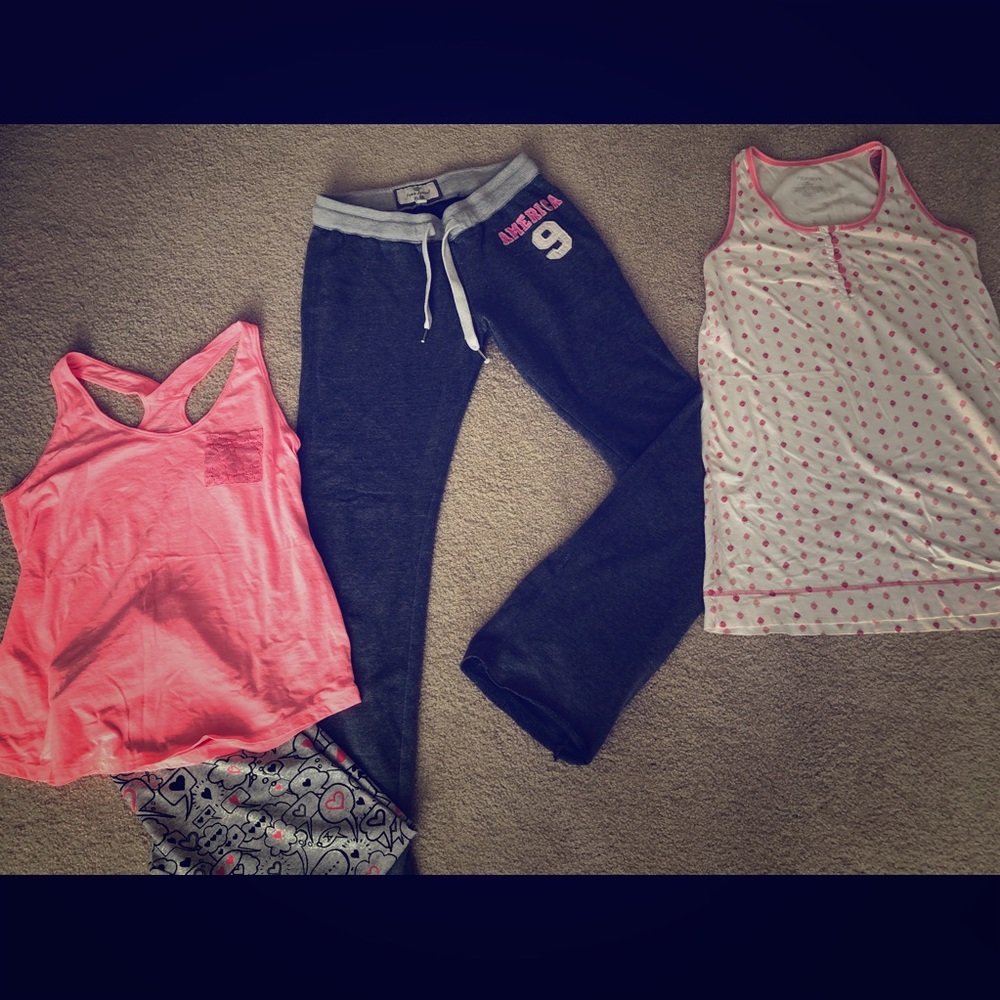 Pajamas/Lounge wear size S/M